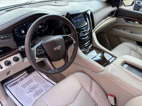 2017 Cadillac Escalade Premium Luxury