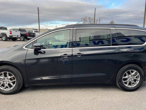 2022 Chrysler Pacifica Touring
