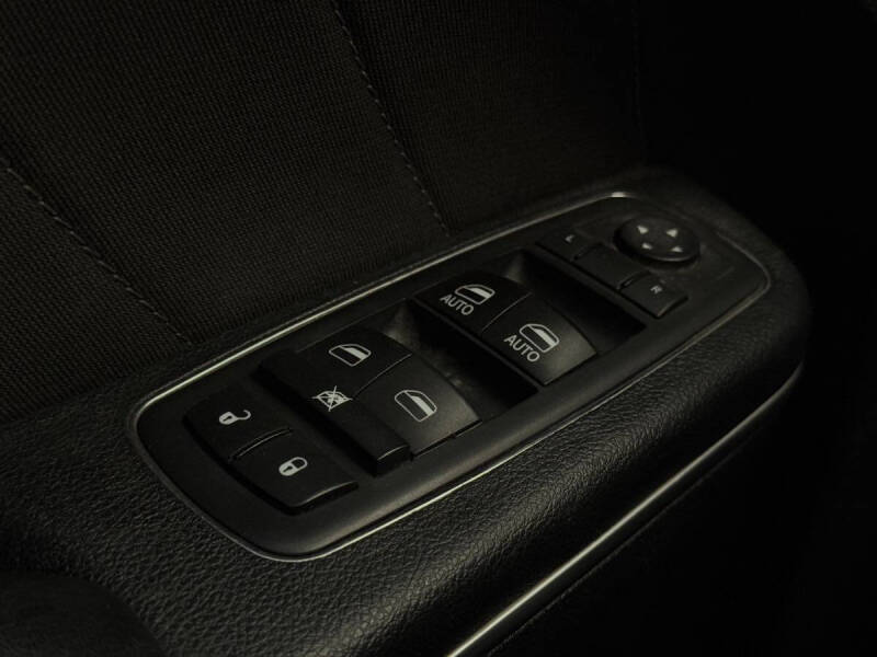 2017 Dodge Charger SXT