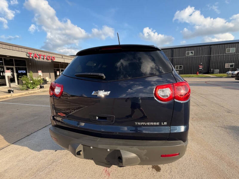 2012 Chevrolet Traverse LS
