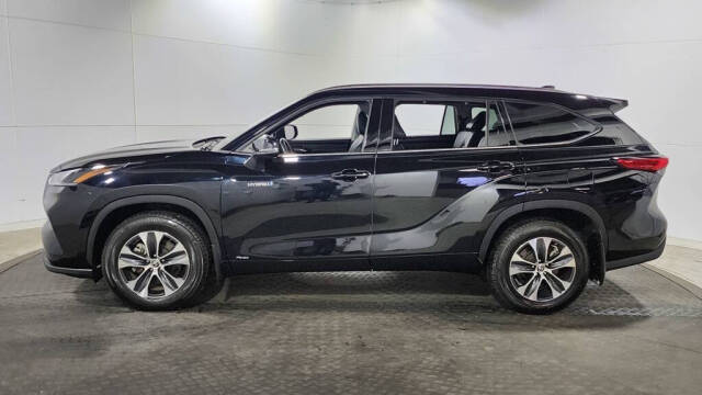 2021 Toyota Highlander Hybrid for sale at NJ Car Buyer in Jersey City, NJ