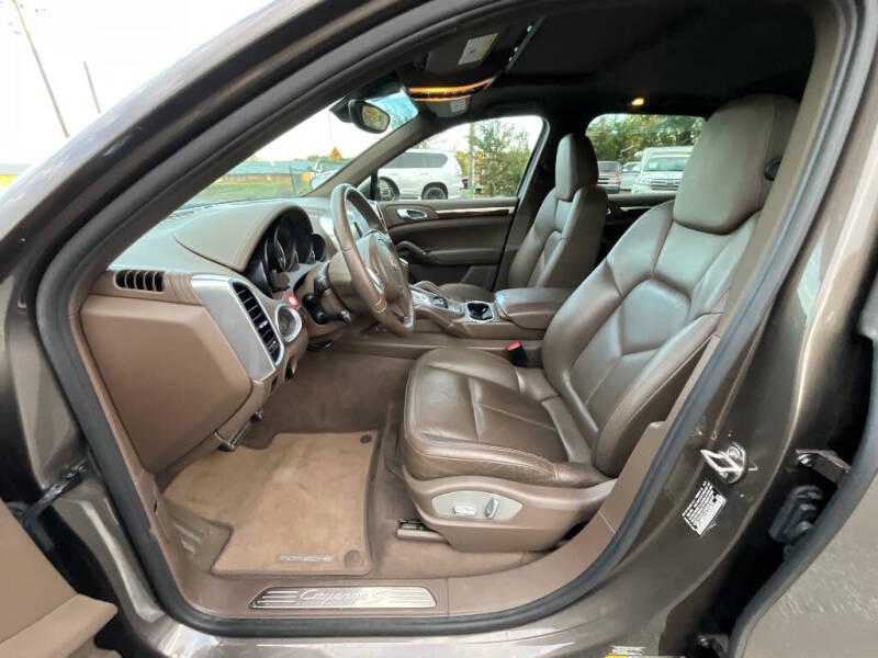 2011 Porsche Cayenne S