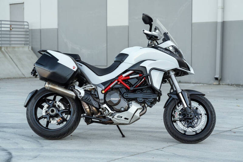 2015 Ducati MULTISTRADA 1200 S TOURING