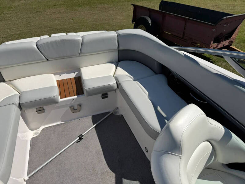 2012 Regal 2300