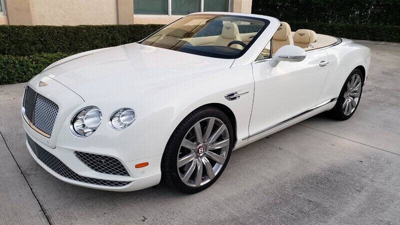 2016 Bentley Continental GT Base photo 2