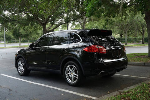 2013 Porsche Cayenne Tiptronic