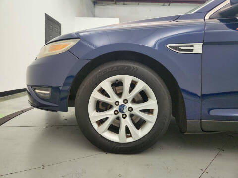 2012 Ford Taurus SEL