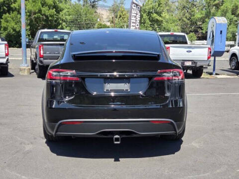 2025 Tesla Model X