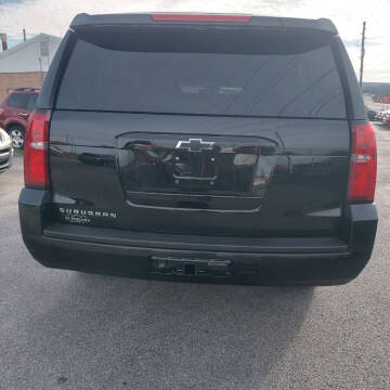 2018 Chevrolet Suburban LT