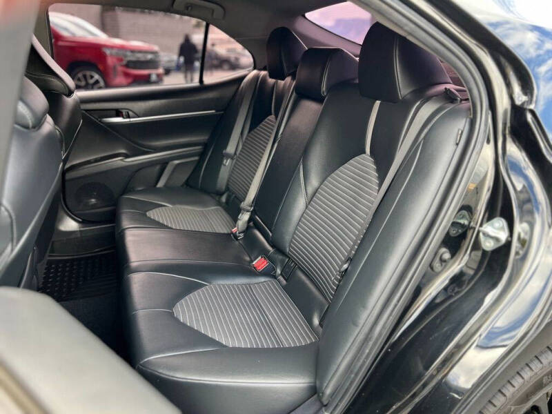 2021 Toyota Camry SE Nightshade