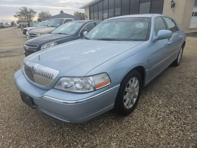 2007 Lincoln Town Car Signature Limited