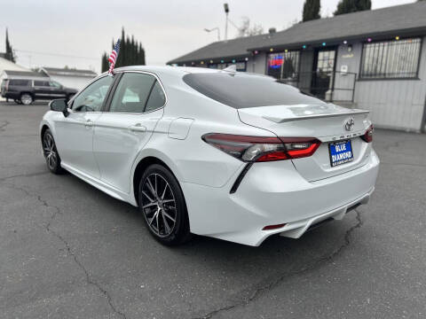 2023 Toyota Camry SE