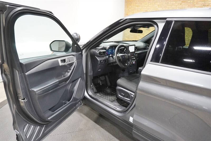 2025 Ford Explorer Police Interceptor Utility