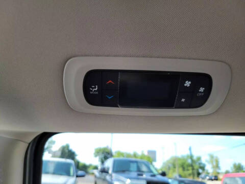 2021 Chrysler Voyager LX