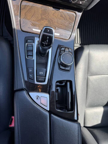 2016 BMW 5 Series 528i xDrive