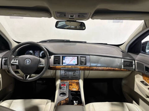 2010 Jaguar XF Premium