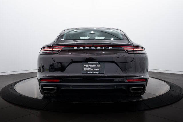 2017 Porsche Panamera