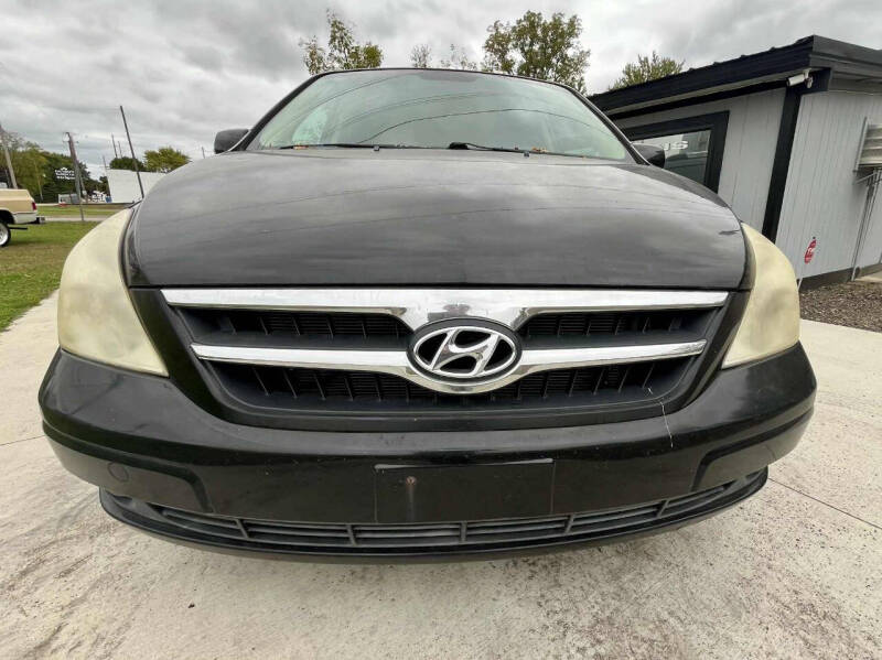 2007 Hyundai Entourage Limited