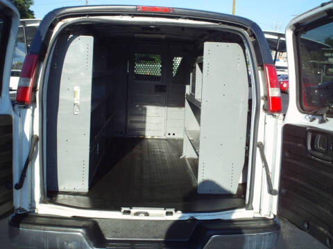 2016 GMC Savana 2500