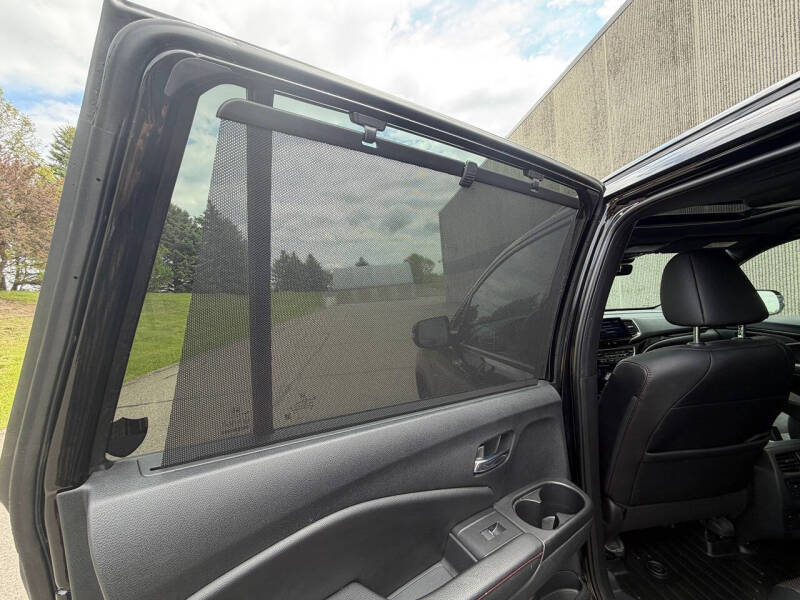 2022 Honda Pilot Black Edition