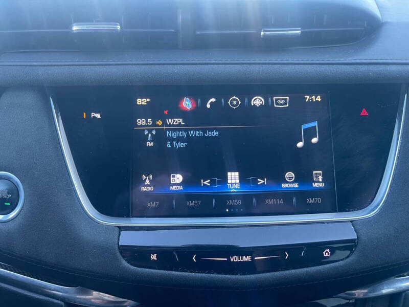 2017 Cadillac XT5 Platinum
