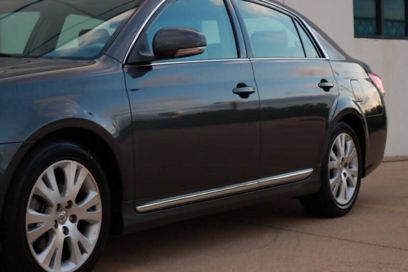 2011 Toyota Avalon