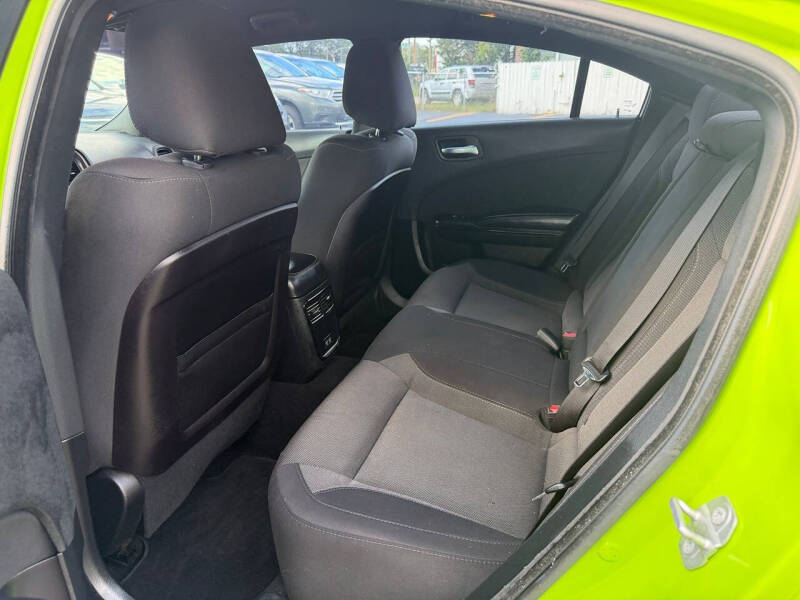2019 Dodge Charger SXT