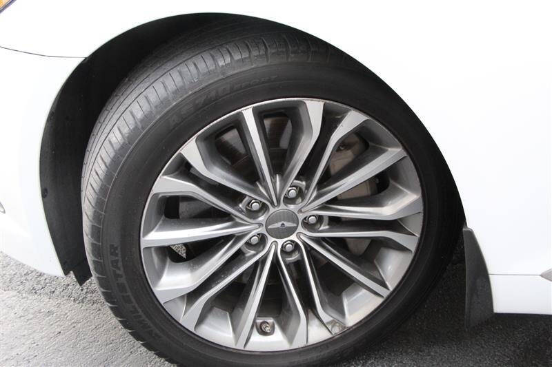 2015 Hyundai Genesis