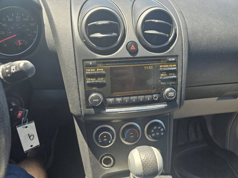 2015 Nissan Rogue Select S - Photo 13