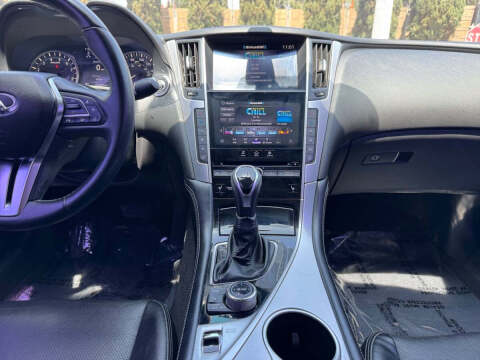 2022 Infiniti Q50 Luxe