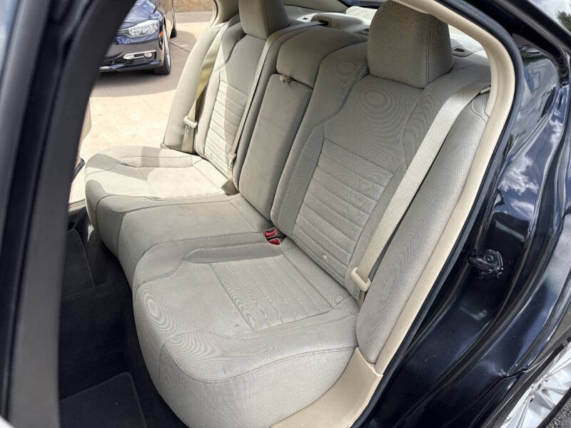2018 Ford Taurus SE