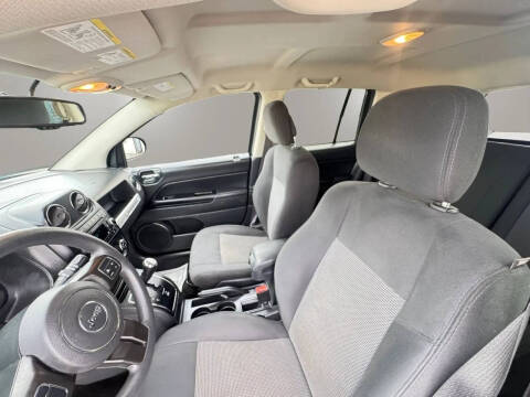 2016 Jeep Compass Sport