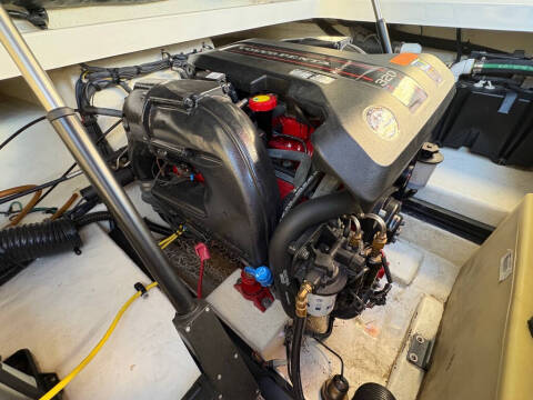 2015 Chaparral 257 SSX