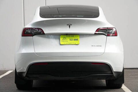 2023 Tesla Model Y Long Range