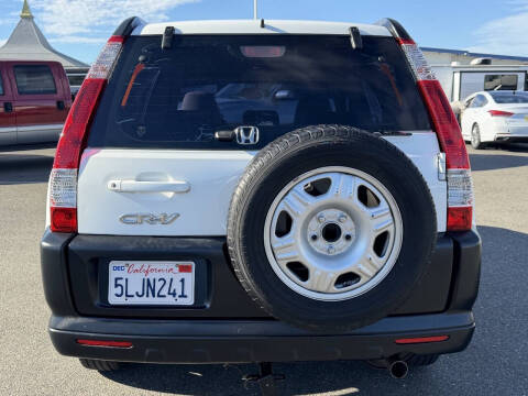 2005 Honda CR-V LX