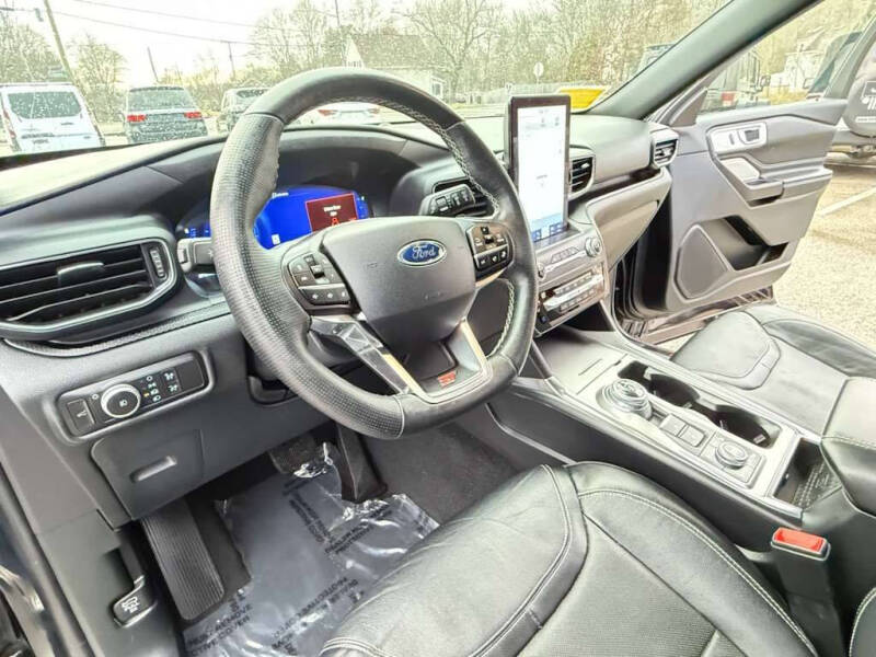 2020 Ford Explorer ST