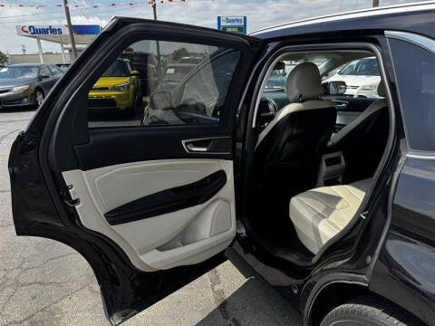 2019 Ford Edge Titanium