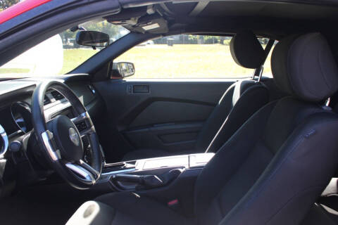 2014 Ford Mustang V6