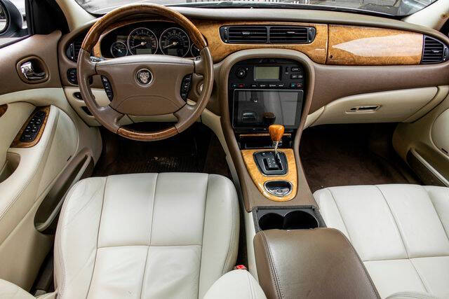 2005 Jaguar S-Type 4.2