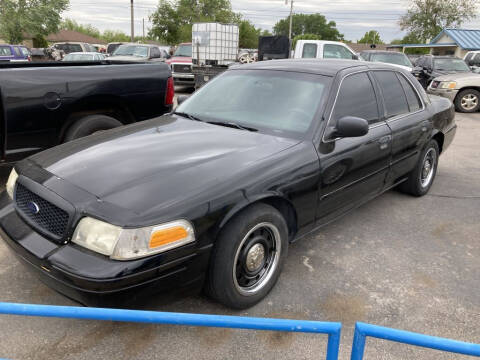 2008 Ford Crown Victoria for sale at A & G Auto Sales in Lawton OK