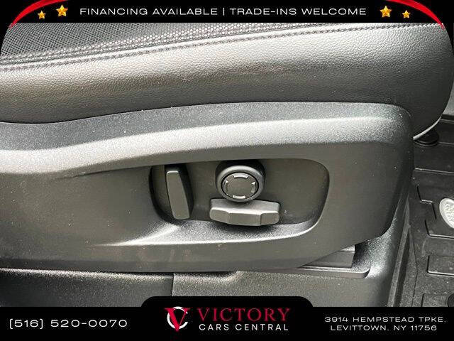 2022 Land Rover Defender 110 X-Dynamic SE