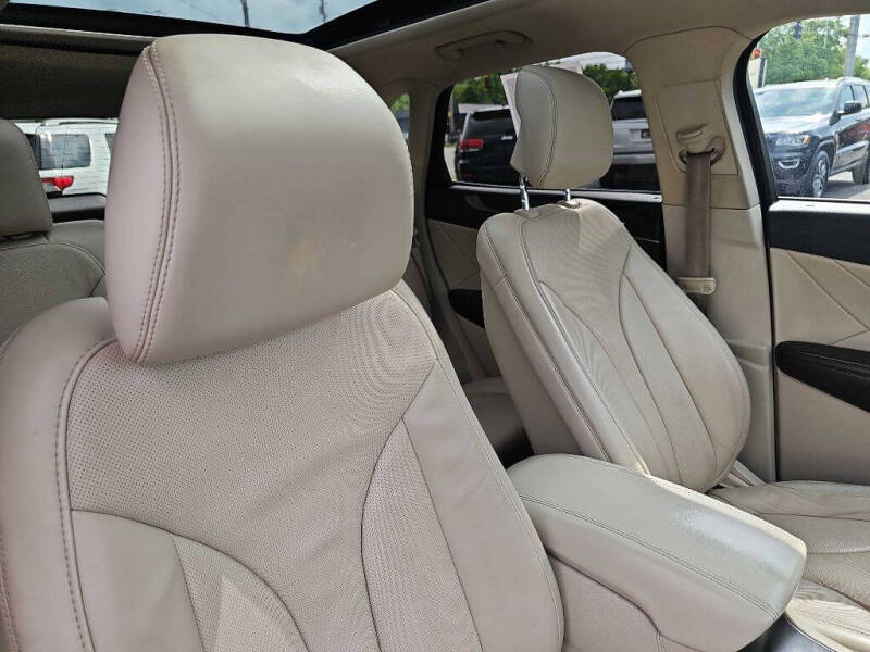 2017 Lincoln MKC Reserve