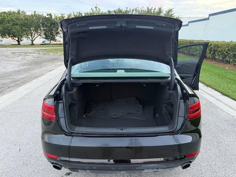 2017 Audi A4 2.0T ultra Premium