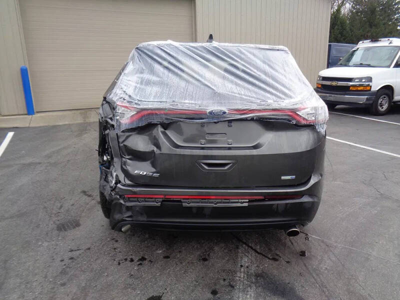 2017 Ford Edge SE