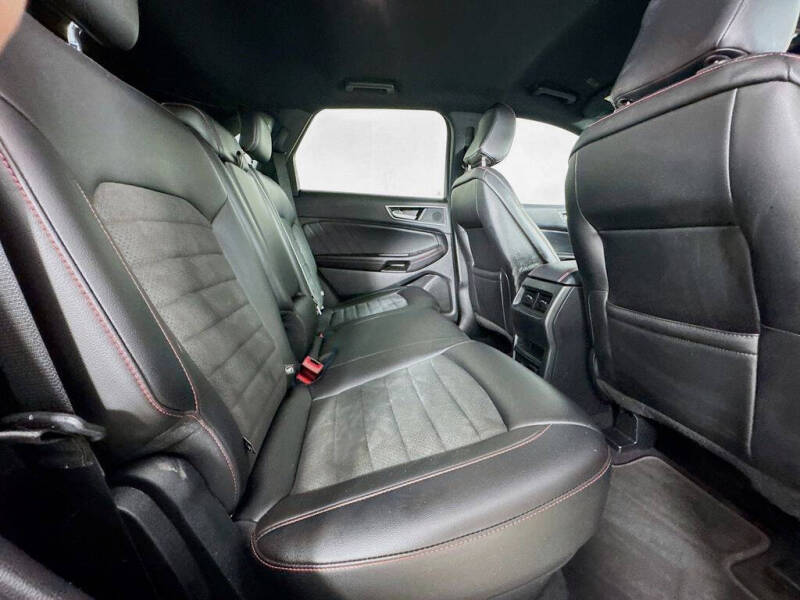 2021 Ford Edge ST-Line