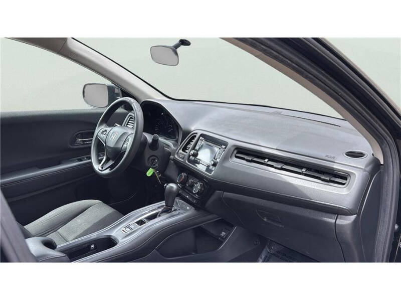 2022 Honda HR-V LX