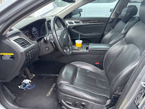 2015 Hyundai Genesis