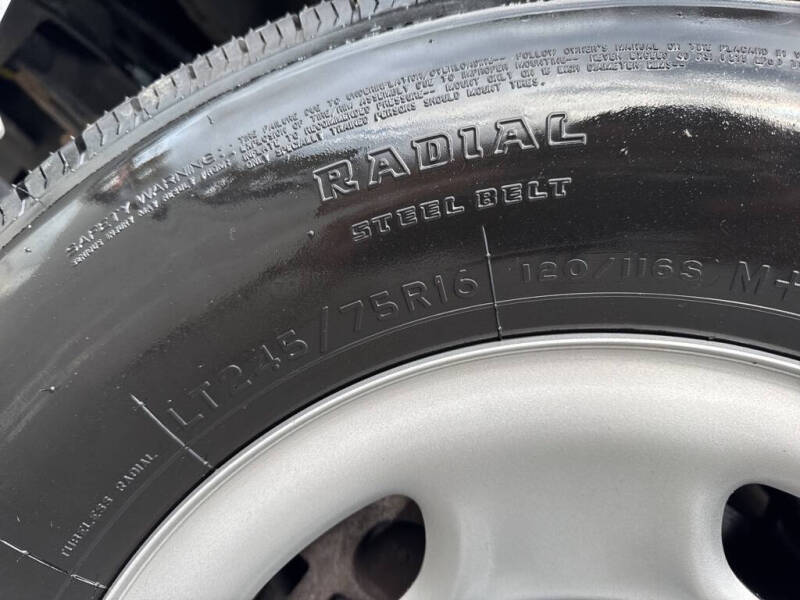 2023 GMC Savana 2500