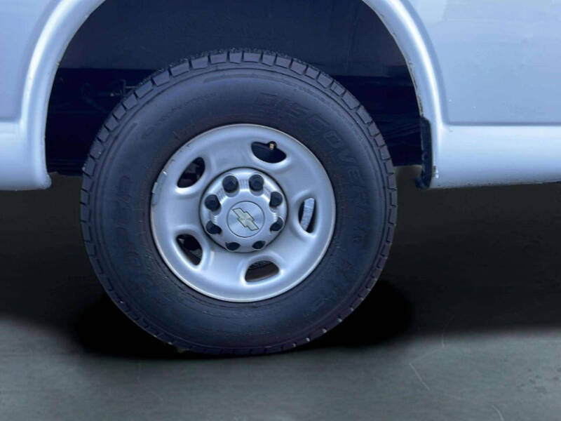 2020 Chevrolet Express 2500