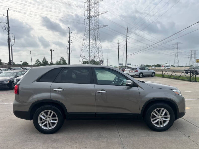 2014 Kia Sorento LX